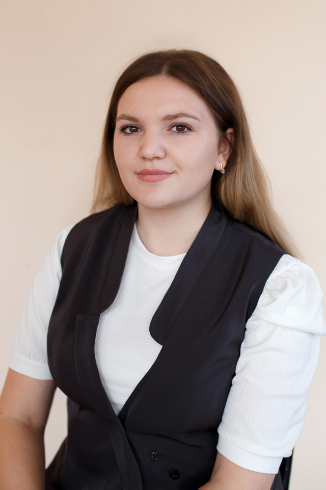Джумакаева Анна Геннадьевна.
