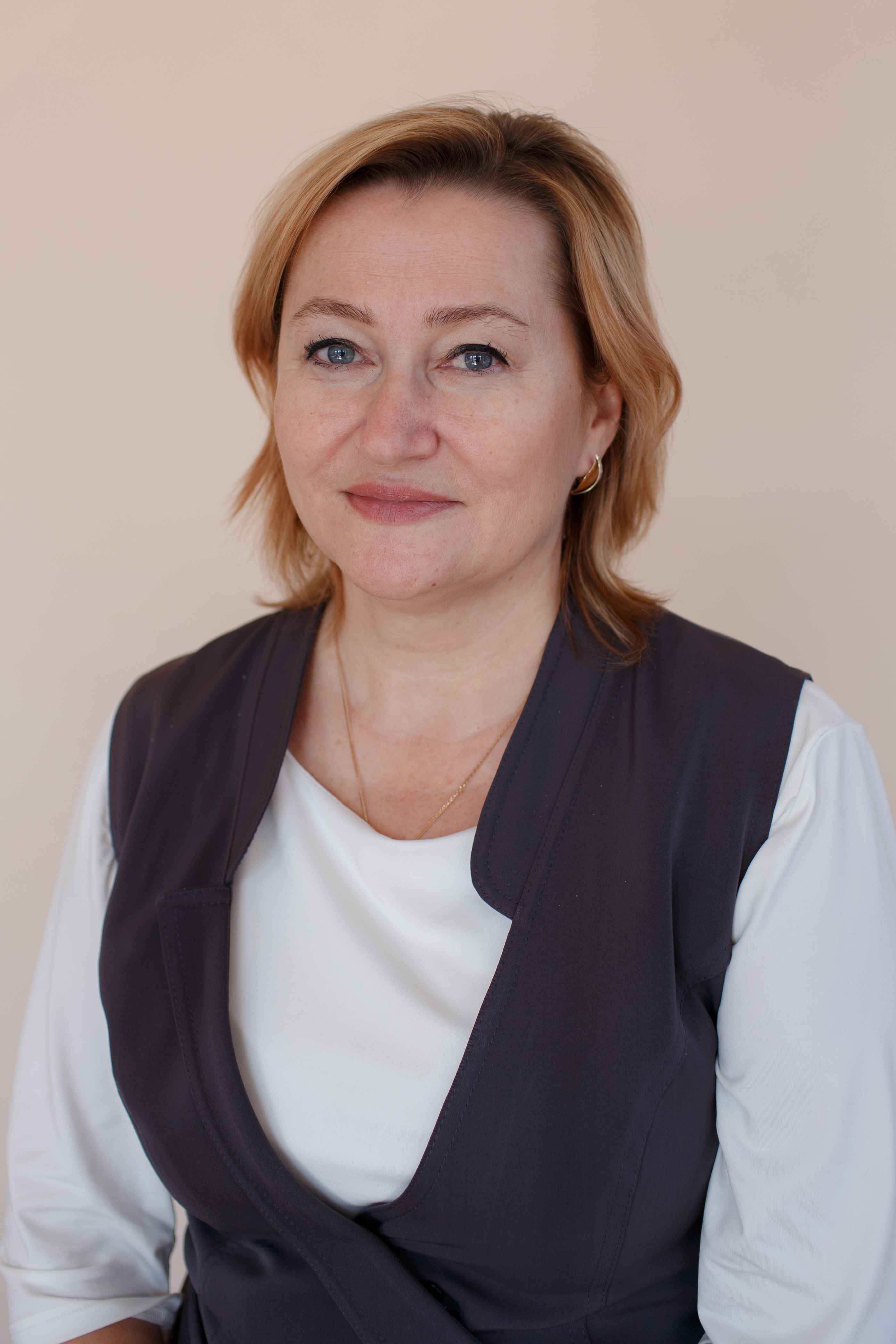 Кожемякина Лариса Владимировна.