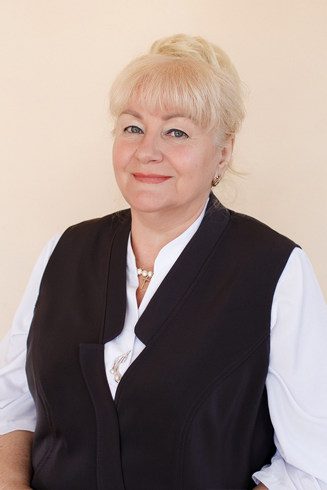 Маслова Валентина Алексеевна.